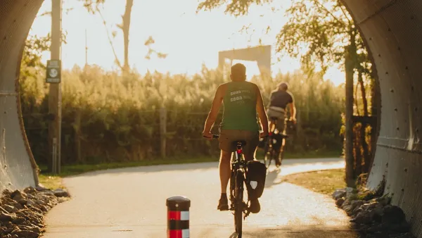 Biking tunnel