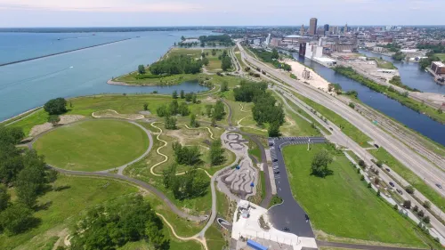 Aerial Photo of Lakeside