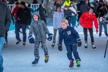 Enlarge image: Lunch Break Skate