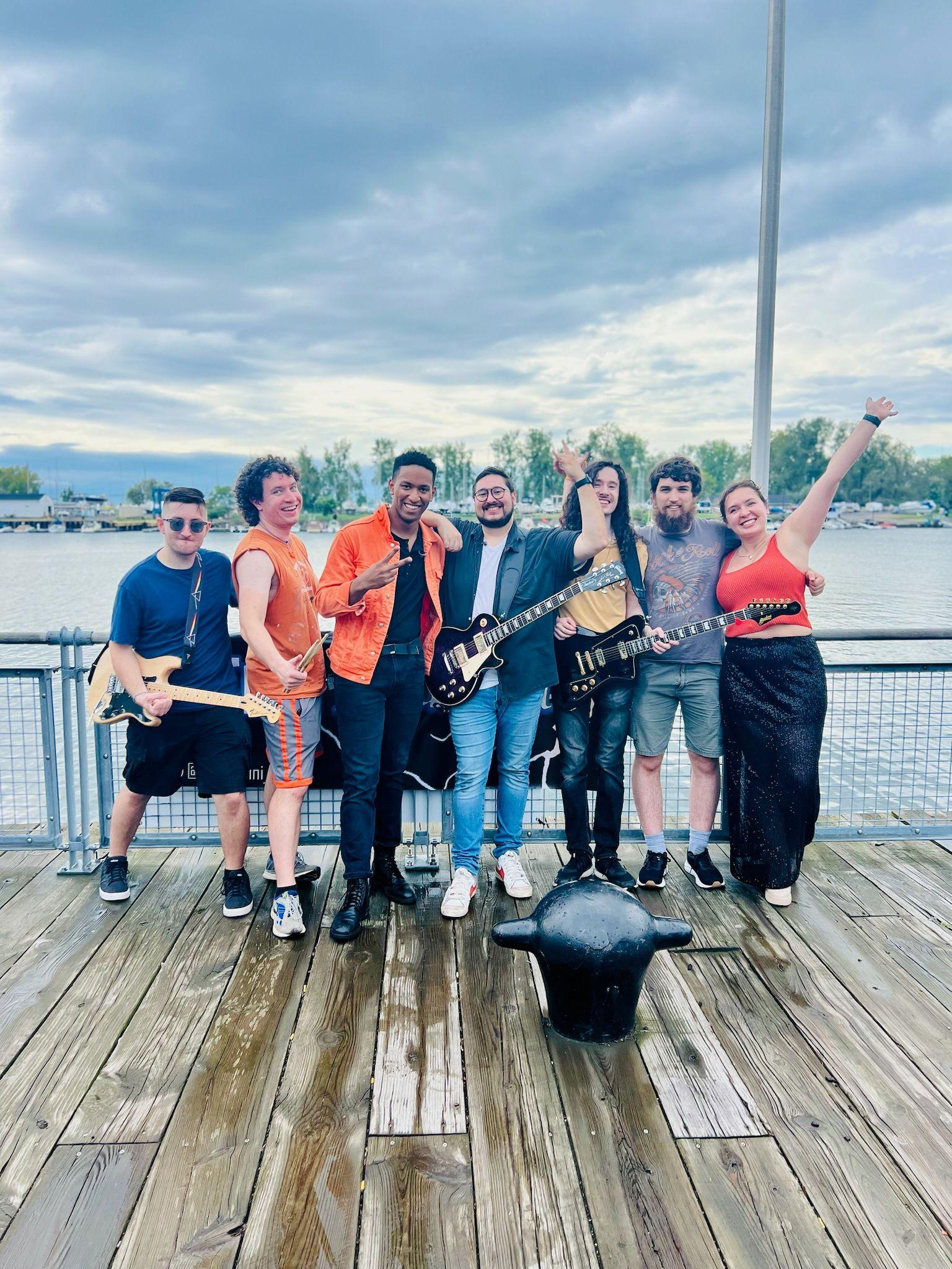 FF Band